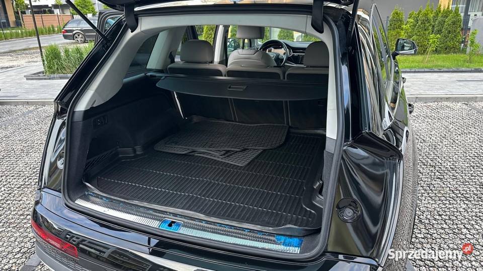 Audi Q7 2021r 30 tdi Salon bezwypadkowa