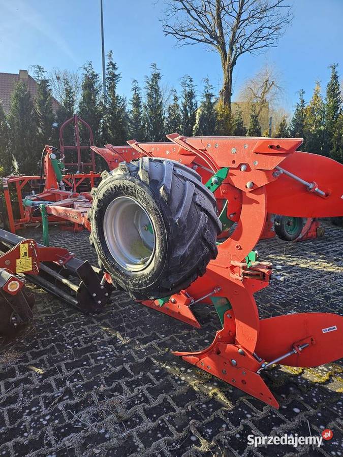 Pług obracalny 4 skibowy Agromasz pomorskie Człuchów sprzedam