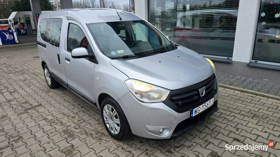 Dacia Dokker lakier metallic Karczew