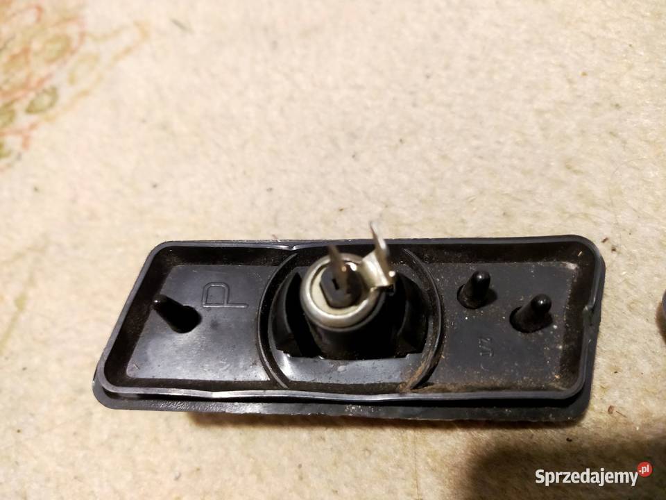 Kierunkowskazy boczne fabrycznie nowe Fiat 125p Orzesze