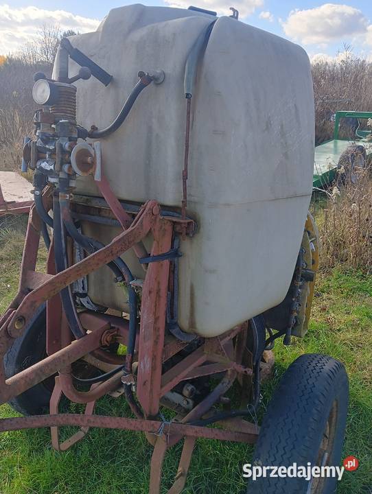 Opryskiwacz sadowniczy Pilmet Termit 400l