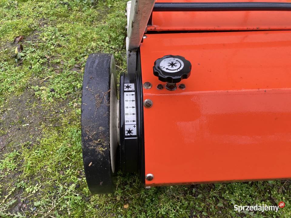 Zamiatarka do kostki Obory