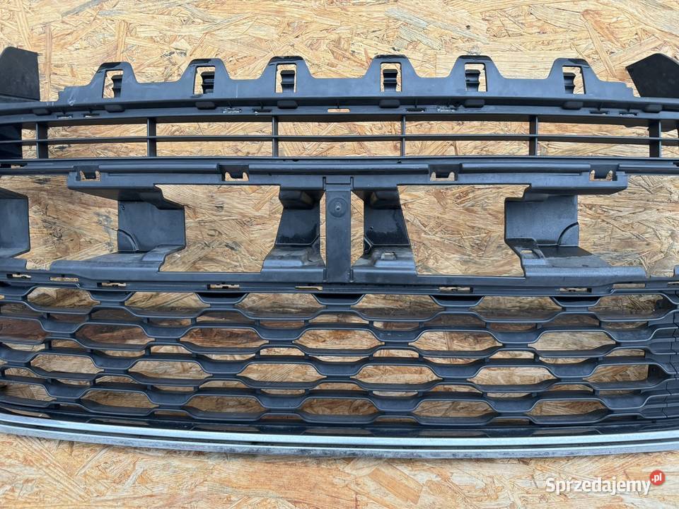 Środkowa kratka zderzaka przód citroen c4 grand Międzychód