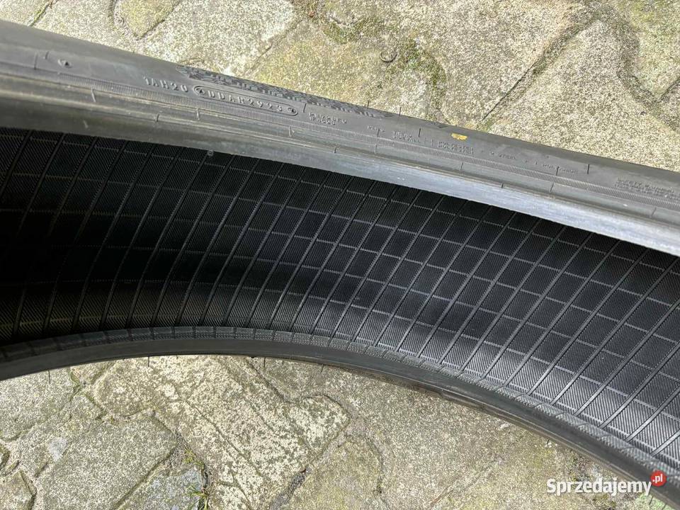 Sprzedam 4 prawie nowe zimowe opony 20560 R16 Opalenica