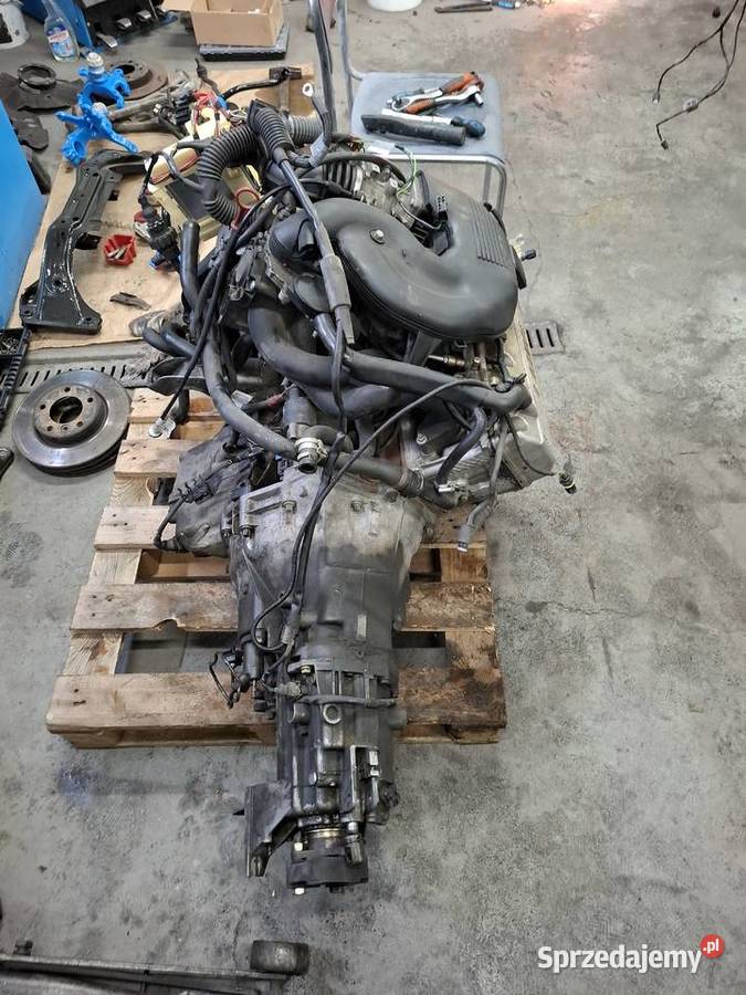 Silnik m43b19 skrzynia 5b Bronów