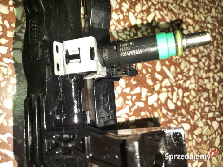 Listwa wtryskowa z regulatorem mFORD FIESTA osobowe śląskie Poręba sprzedam