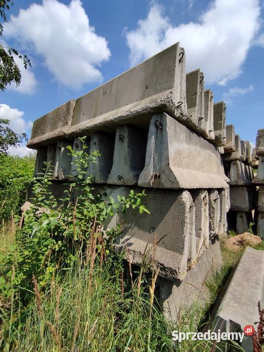 Bariery betonowe dwustronne III gatunek używane śląskie Dąbrowa Górnicza sprzedam