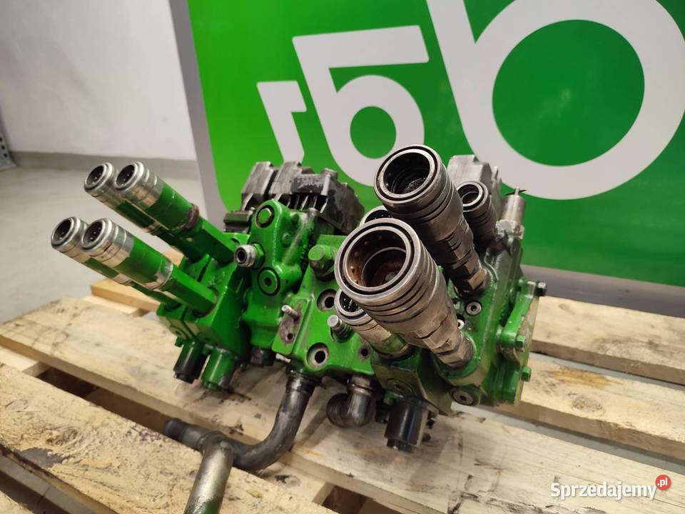 Rozdzielacz hydrauliczny JOHN DEERE 6175M Wilkowo sprzedam