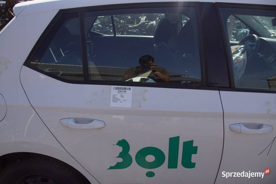 DRZWI PRAWE TYŁ SKODA FABIA III LF9E Lipno