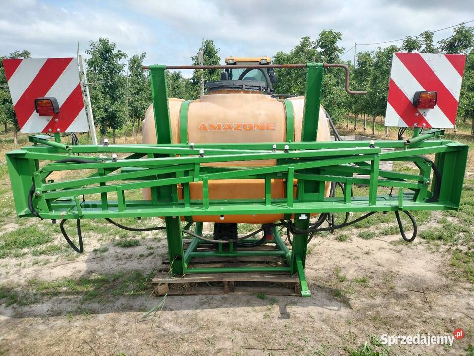 Opryskiwacz amazone 12m Zawieszane
