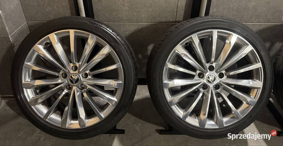 19 Skoda Superb OEM Octavia Phoenix Trinity