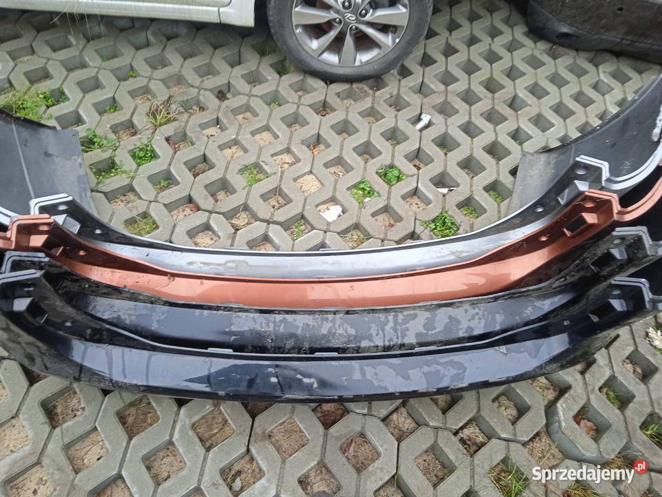 Zderzak Mitsubishi Outlander tylni tył 2015 zderzaki Józefów sprzedam