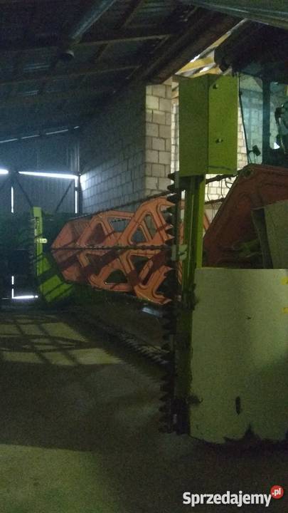 Kombajn Claas Dominator 150 Uchanie