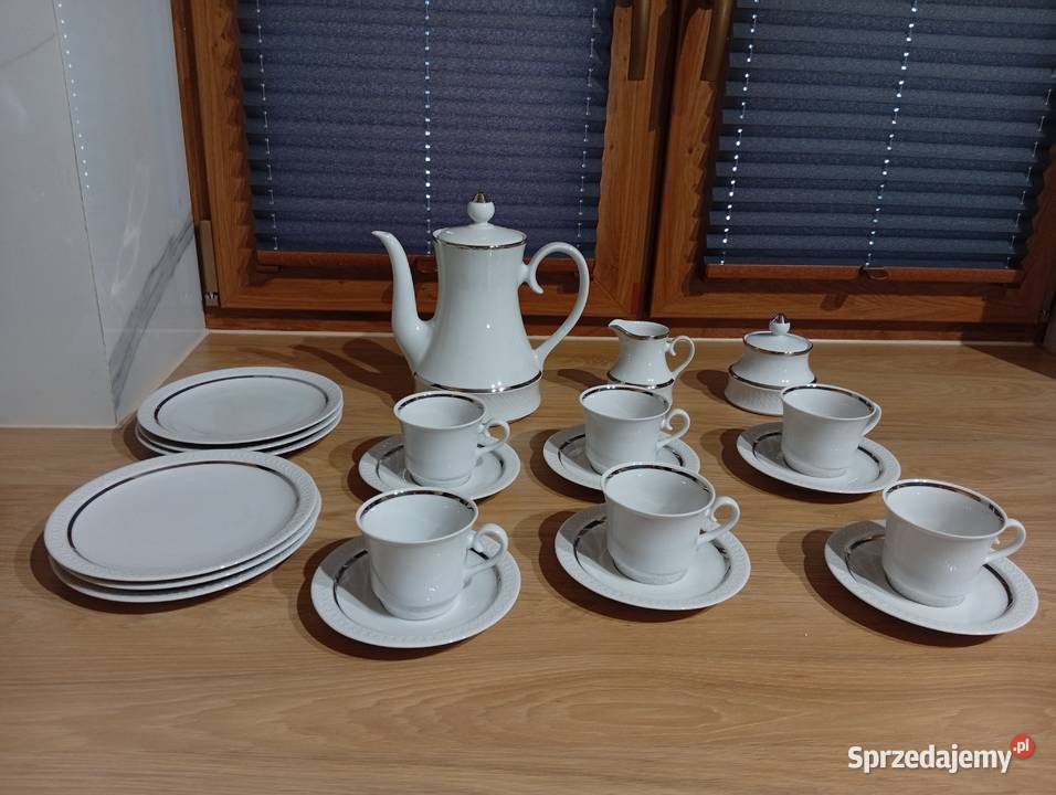 klasyczny porcelanowy serwis kawowy Carl Byczyna