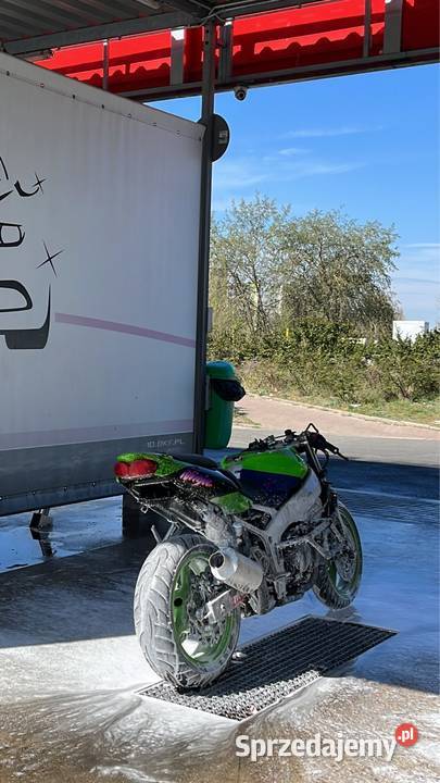 Kawasaki Ninja 600 STUNT ZX6R 636 CBR R6 R1 2137km