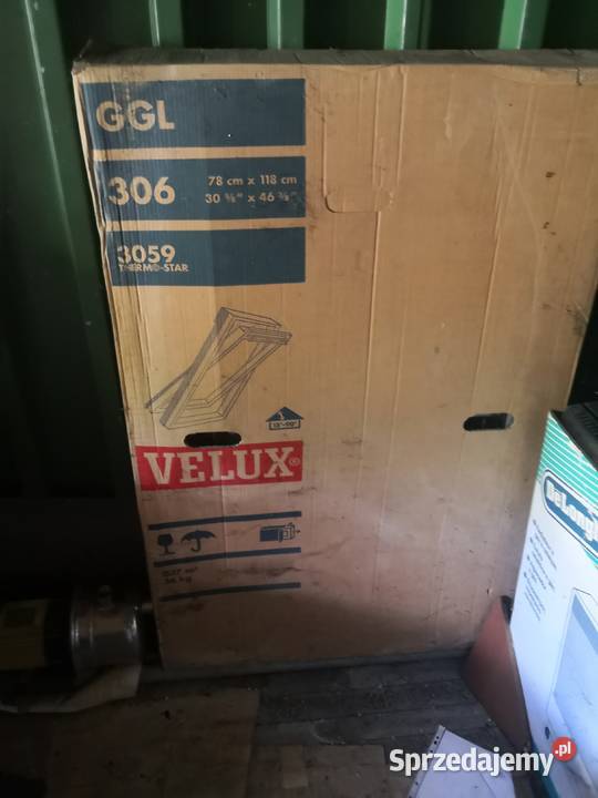 okno dachowe VELUX 78x118 drewniane Okna dachowe Sosnowiec