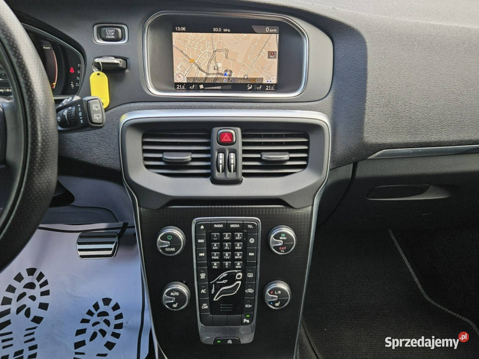 Volvo V40 20 benzyna T4 190 RDesign Automat gniazdo SD Opoczno