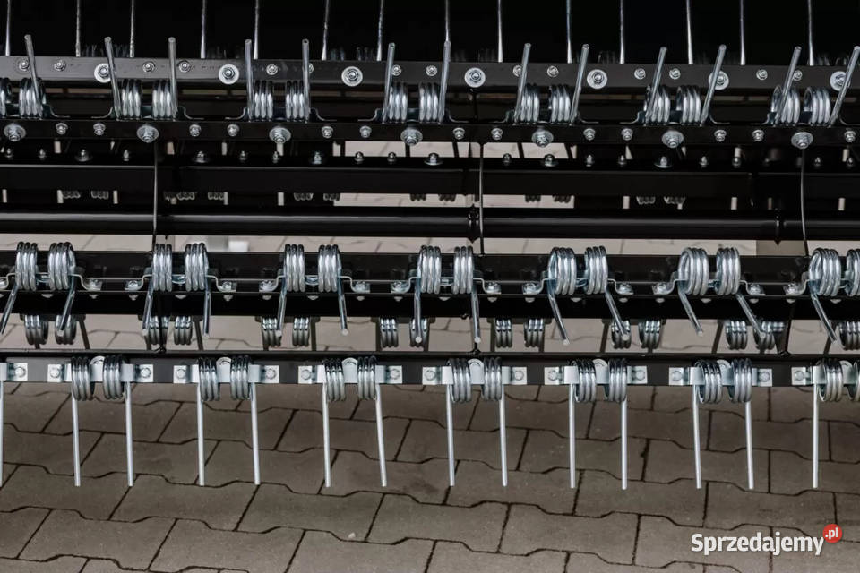 PRZETRZĄSACZ ZGRABIARKA BOCIAN 275 nieuszkodzony Kutno