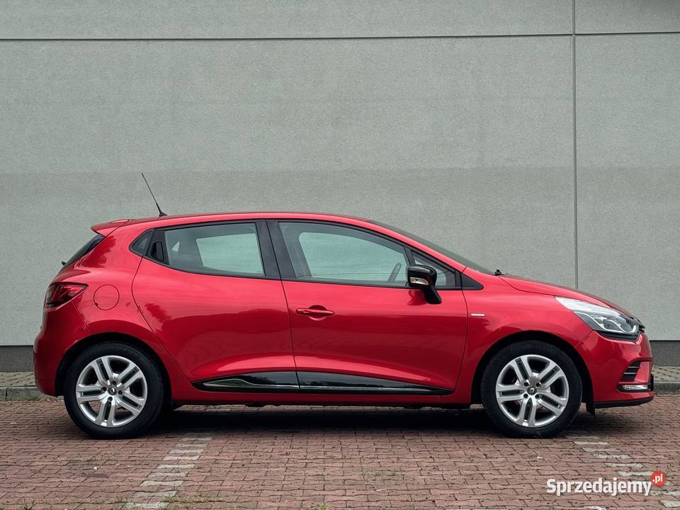 Renault Clio 12 16v moc 73 benzyna grzane fotele isofix Ostrów Wielkopolski