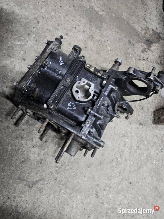 Mercury 35 HP silnik słupek cylindry tłoki dolnośląskie