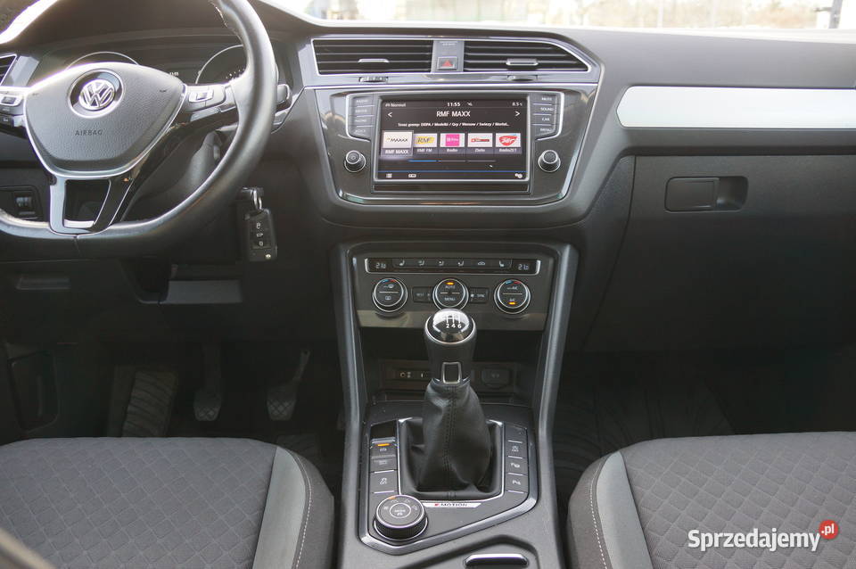 Volkswagen Tiguan 20 Benzyna 180 4x4 Klima manualna sprzedam