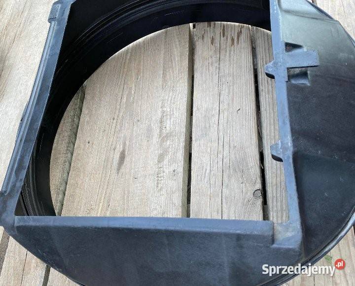 Obudowa wentylatora chłodnicy MercedesBenz W124 Łagiewniki sprzedam