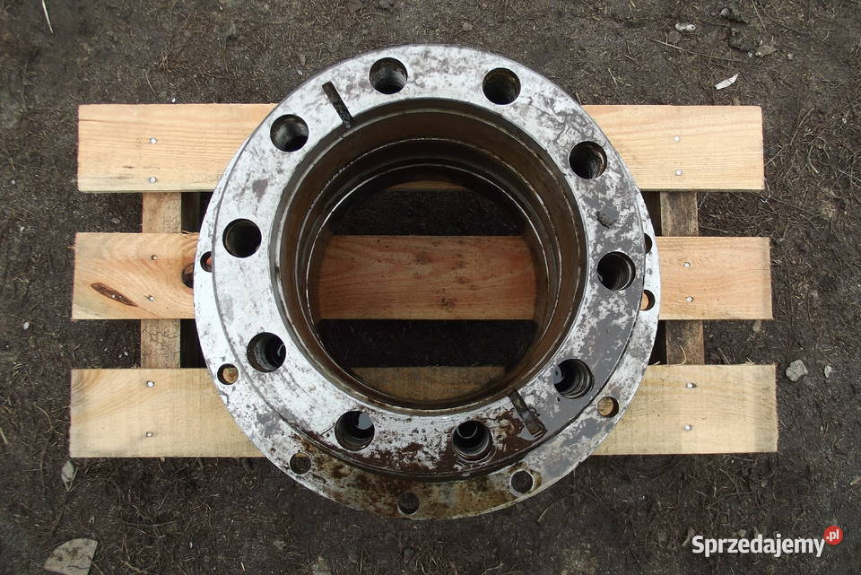 Piasta zwolnicy T 130 Części zamienne sprzedam