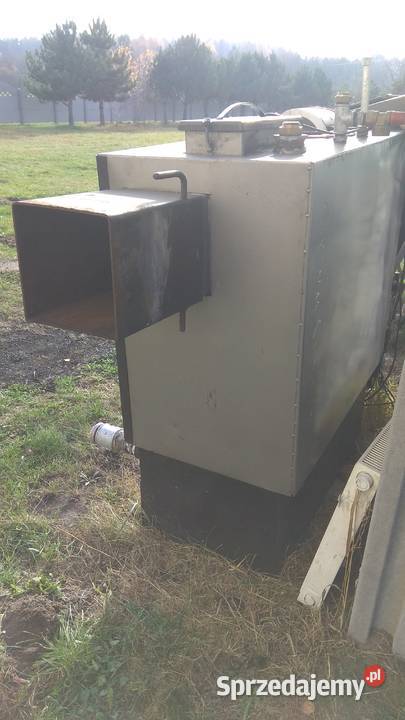 Piec z podajnikiem tłokowym 22 KW Kłobuck sprzedam