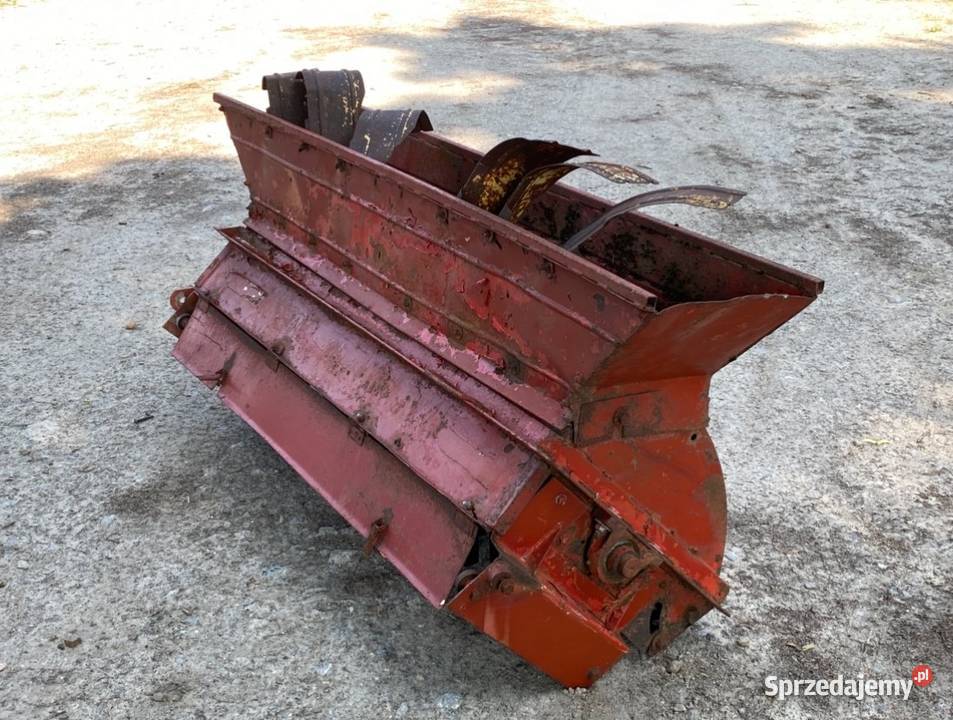 Sieczkarnia Massey Ferguson nieuszkodzony Bychawa