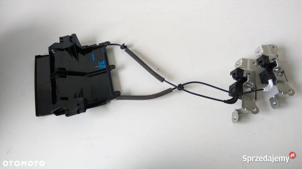 ZAMEK OPARCIA KANAPY VOLVO S60 II LIFT 30727871
