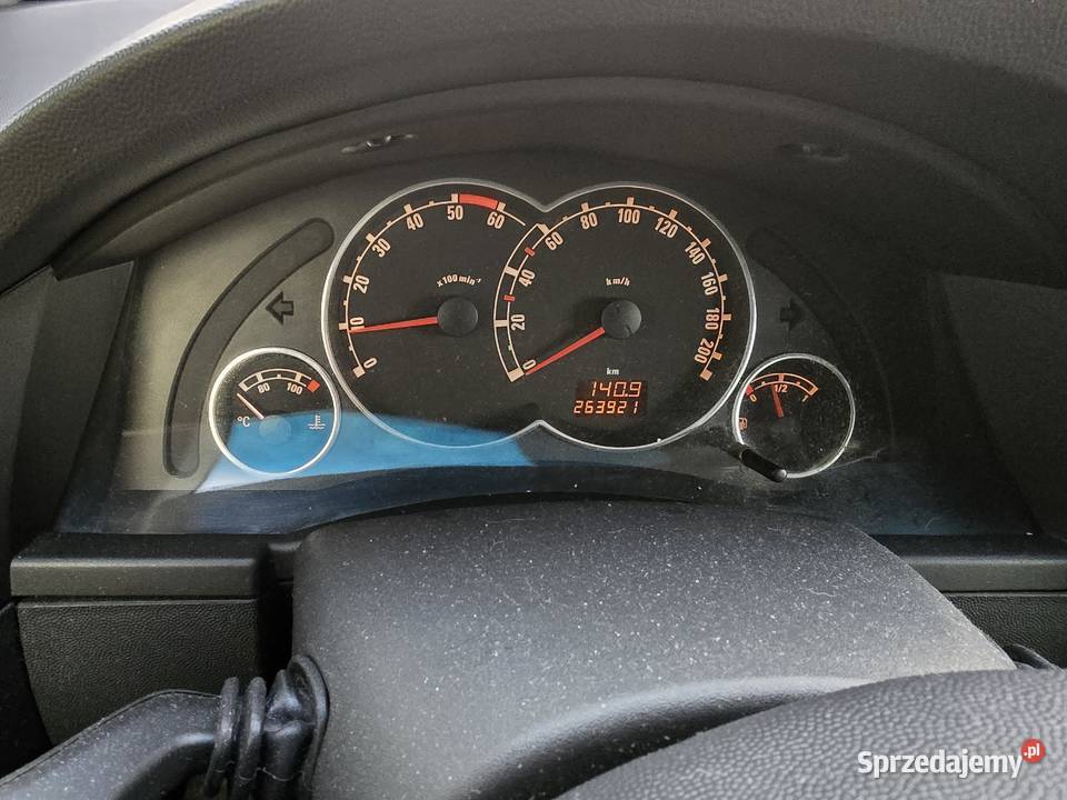 Opel Meriva 17 isuzu