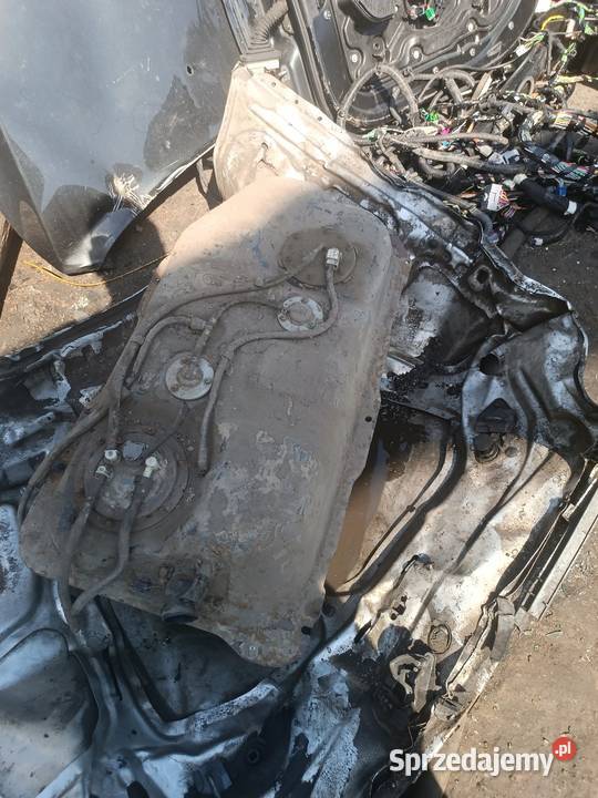 Zbiornik bak paliwa Mitsubishi Pinin Sławno