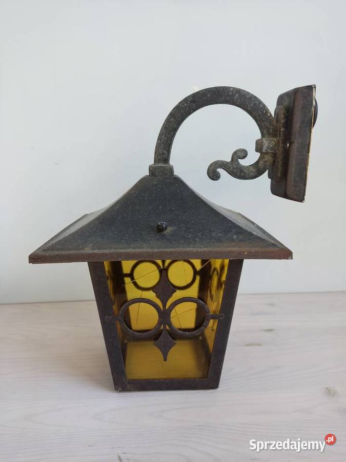 Stara retro lampa ścienna kinkiet na ganek Głuchołazy