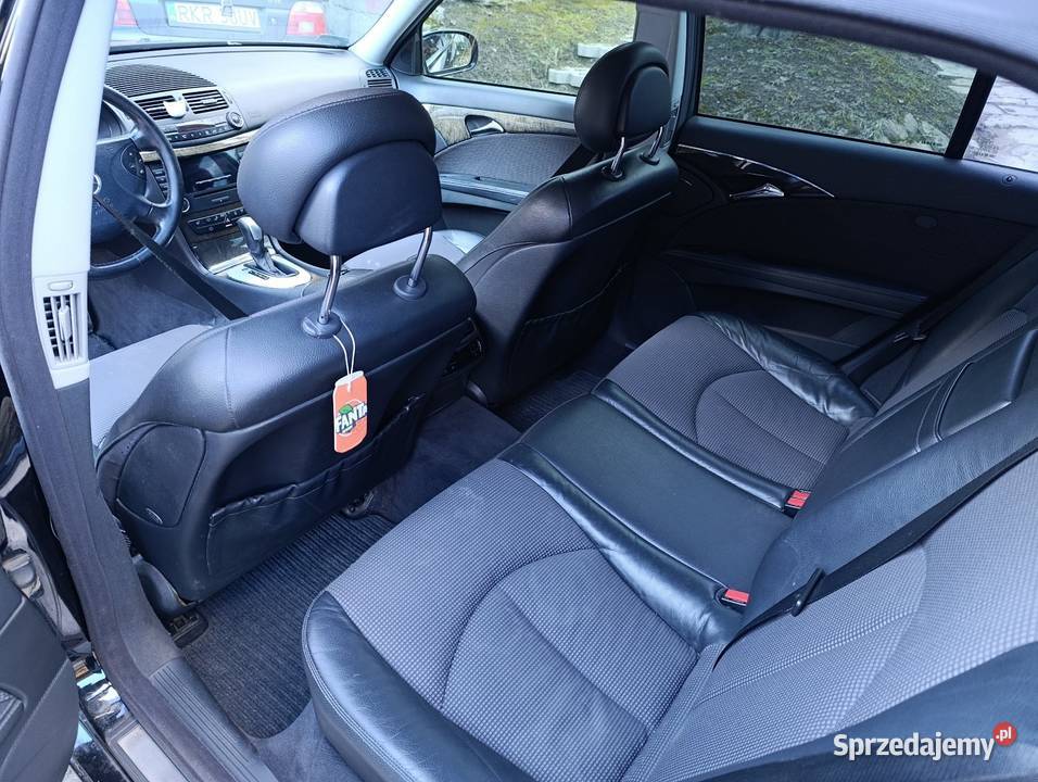 Mercedes w211 32 cdi r6 automat 2003 podkarpackie Wara sprzedam