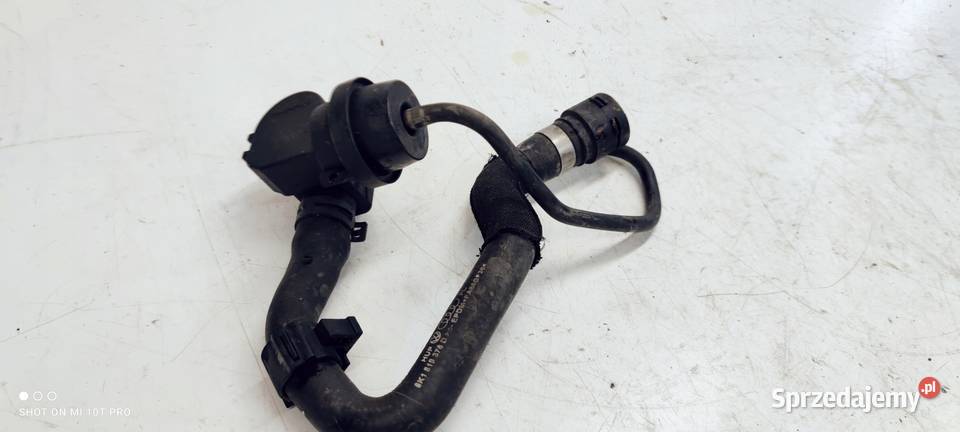 WĄŻ RURA WODY AUDI A4 A5 Q5 8K1819376D Przystajń