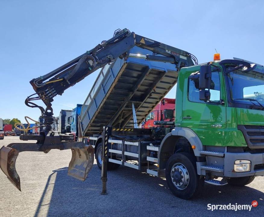 Uzywana wywrotka 4x4 z dzwigiem Mercedes diesel Warszawa