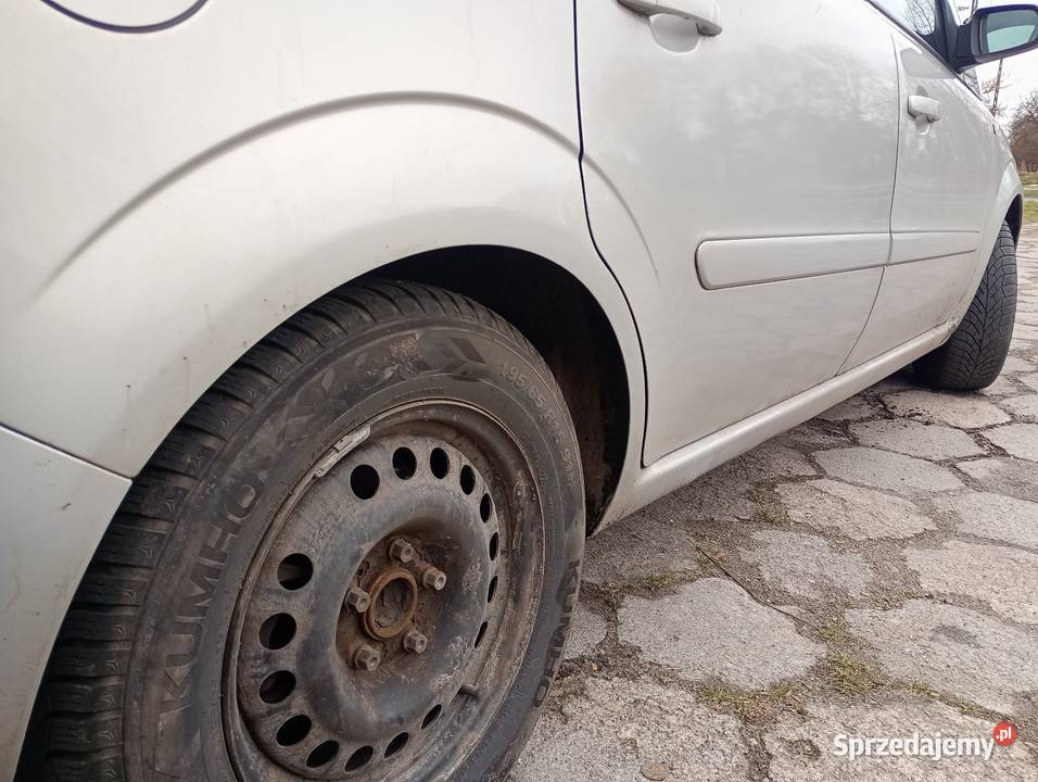 Opel Zafira b 18 LPG 7 osób 224000km