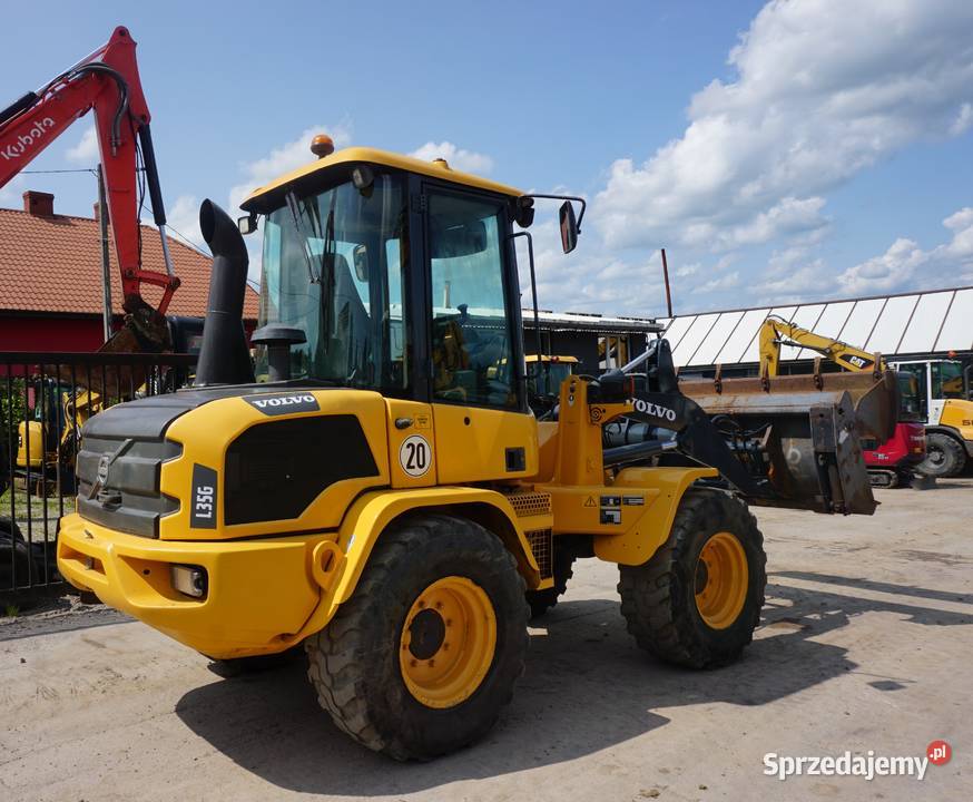 Ładowarka kołowa Volvo L 35 G 2015 Rok produkcji 2015 Jeziorko