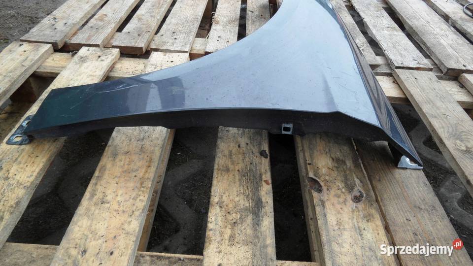 FORD FOCUS MK3 III 11r błotnik lewy przód osobowe