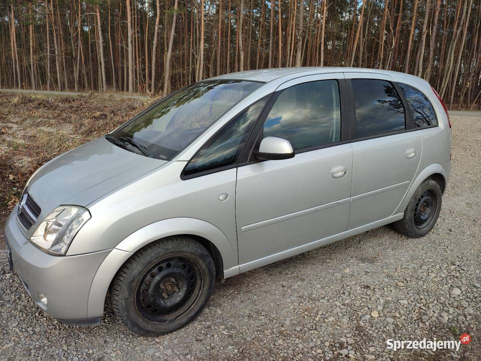 Zadbany Opel Meriva 18 125 Benzyna 2003r bez Sandomierz