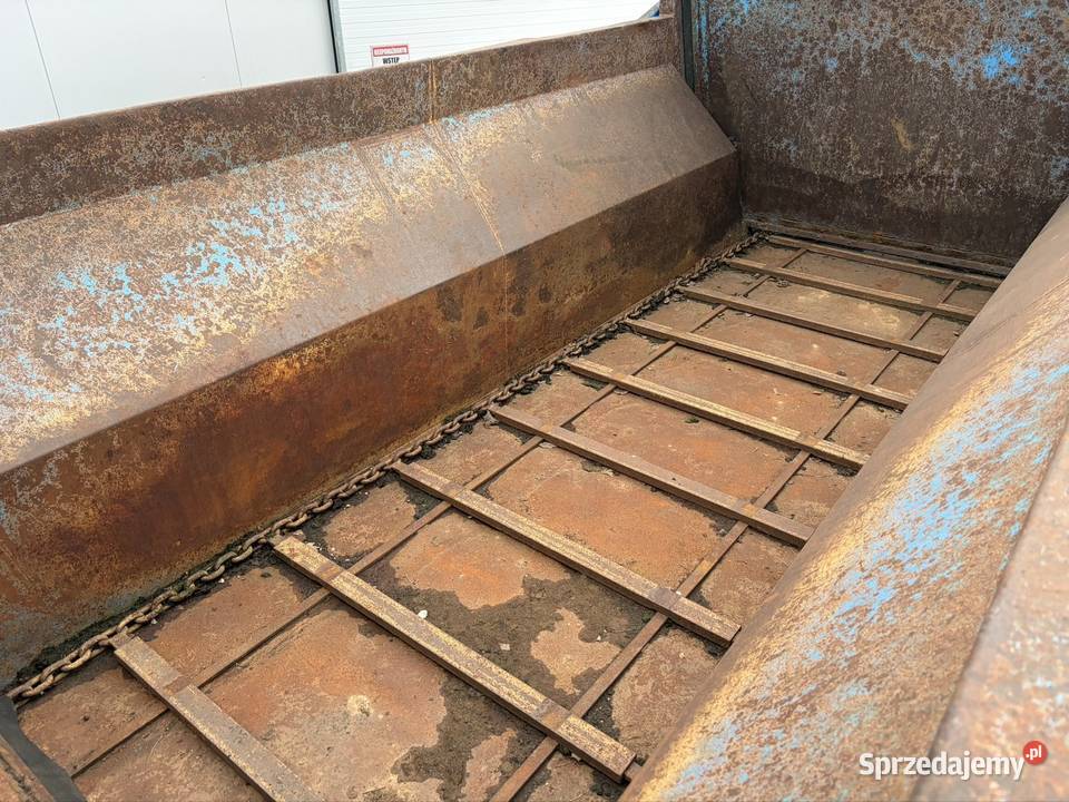 Rozrzutnik obornika Rock 8 ton pionowe walce