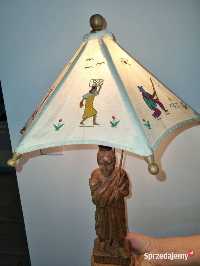 Lampa Stołowa Figurka Drewniana