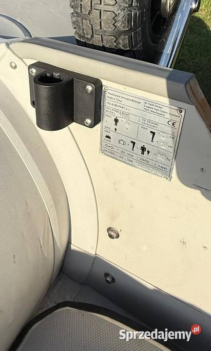 Ponton takacat t300l z silnikiem yamaha 6hp 4t Węgorzyno