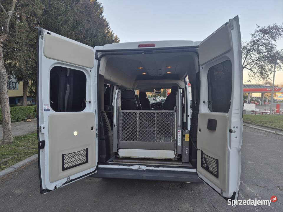 Fiat Ducato 23 zabudowa Gruau 9 oso do przewozu Jasło sprzedam