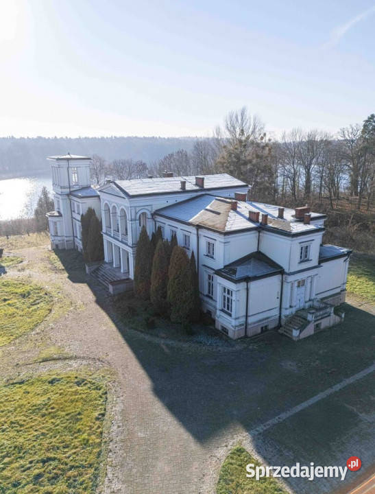 PAŁAC JEZIOREM 4 HA GOTOWY DO ARANŻACJI Lubstów