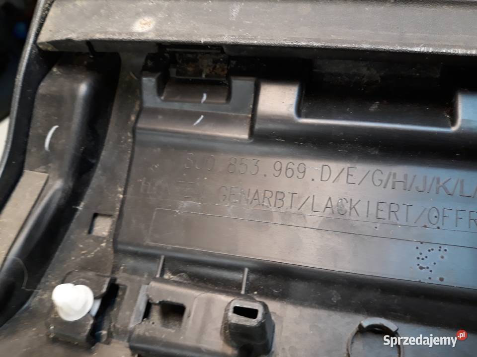 AUDI Q3 8U0 LISTWA DRZWI PRAWA TYŁ PRAWYCH