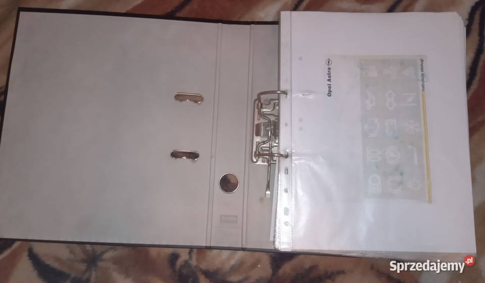 Sprzedam książkę opel astra instrukcja obsługi motoryzacja, transport Bukowno
