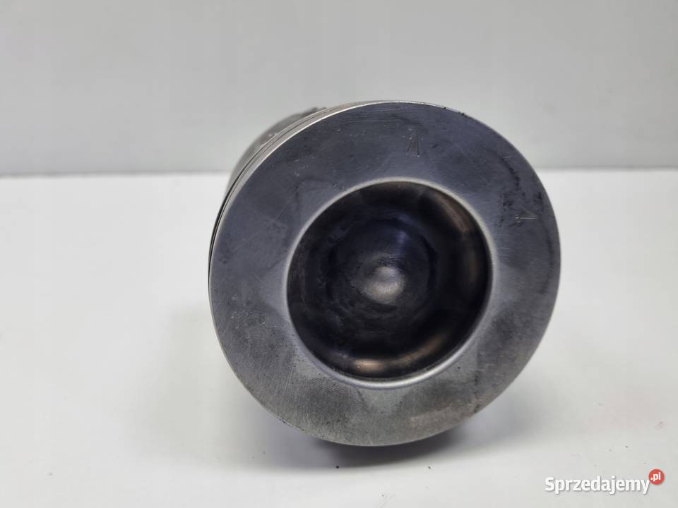 TŁOK KORBOWÓD Audi A6 C7 30 TDI V6 83L120 CLAA osobowe Rudka