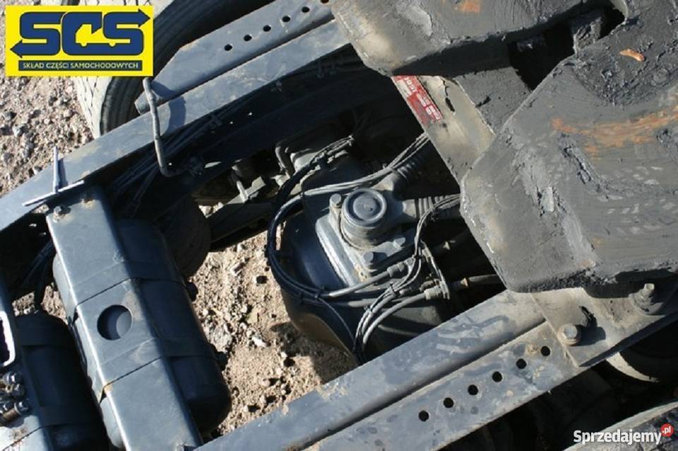 IVECO STRALIS EURO 5 PÓŁOŚ TYŁ TYLNA LEWA