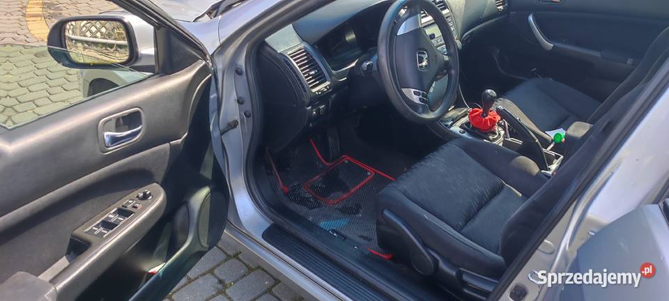 Honda Accord VII 20 2003 2 komplety kół hak LPG CD Skierniewice sprzedam